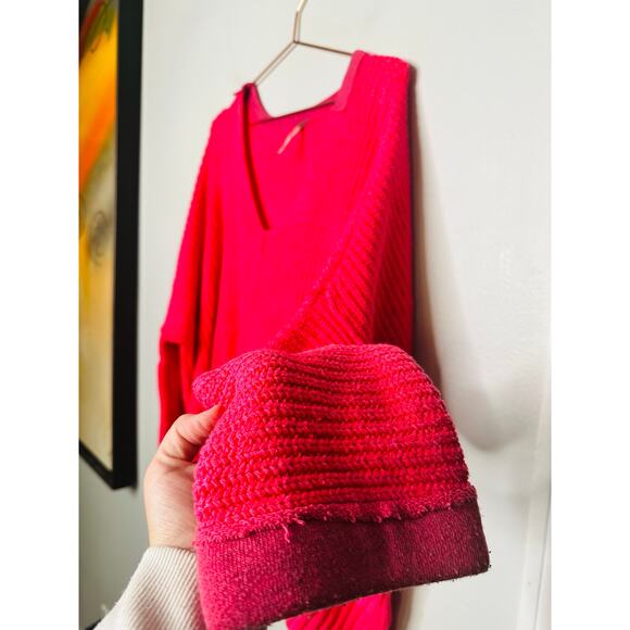 FREE PEOPLE Pink Take Me Over V-Neck Long Sleeve Oversized Sweater Size XXS - Picture 4 of 9